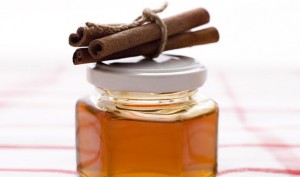 scorțișoară cu miere din varicoză)